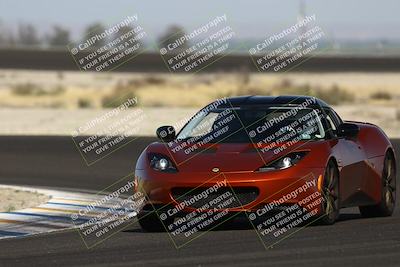 media/May-25-2025-Lotus Club Golden Gate (Sun) [[681474f0a2]]/Intermediate Group/Turn 3/